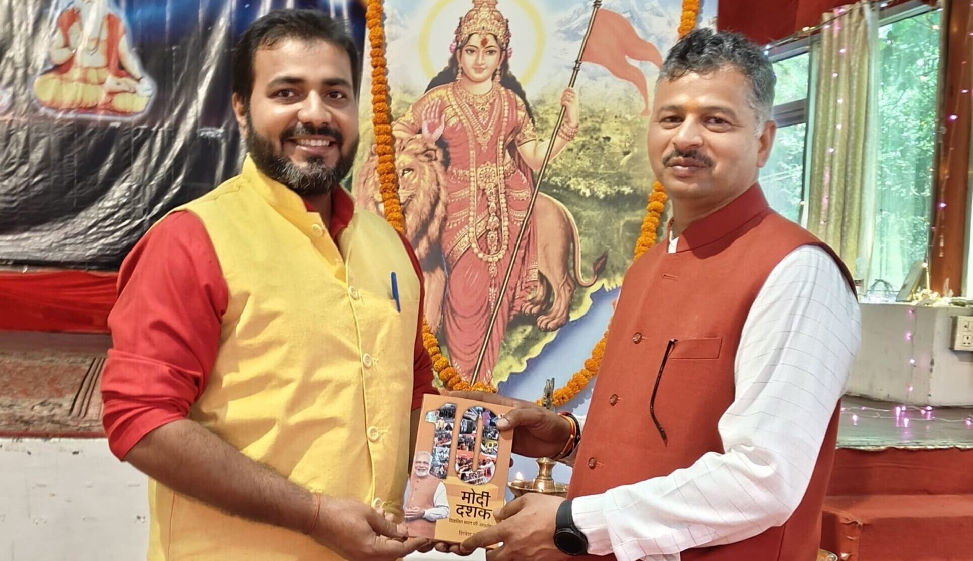 उत्तराखंड के प्रान्त प्रचारक डॉ. शैलेन्द्र जी से लोक कलाओं के संरक्षण पर समग्र चर्चा